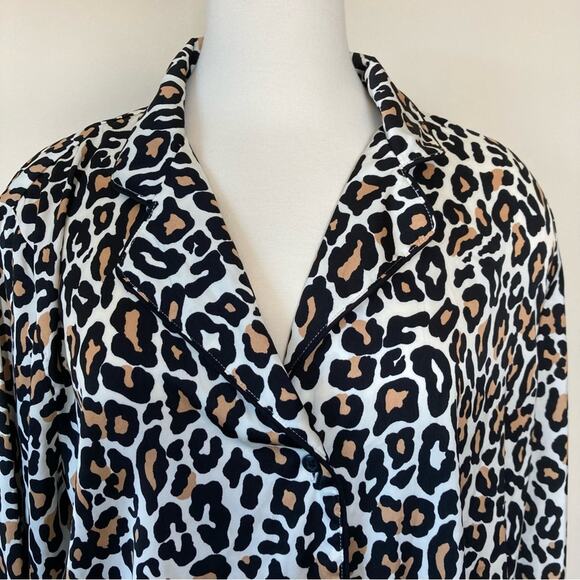 Banana Republic Factory Leopard Button Down Pajama Top Size XL - Picture 2 of 5